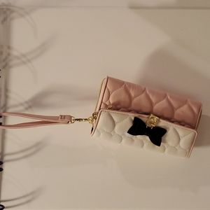 Betsey Johnson Pink & White Embossed heart Wristlet, Black Bow & Gold Accents
